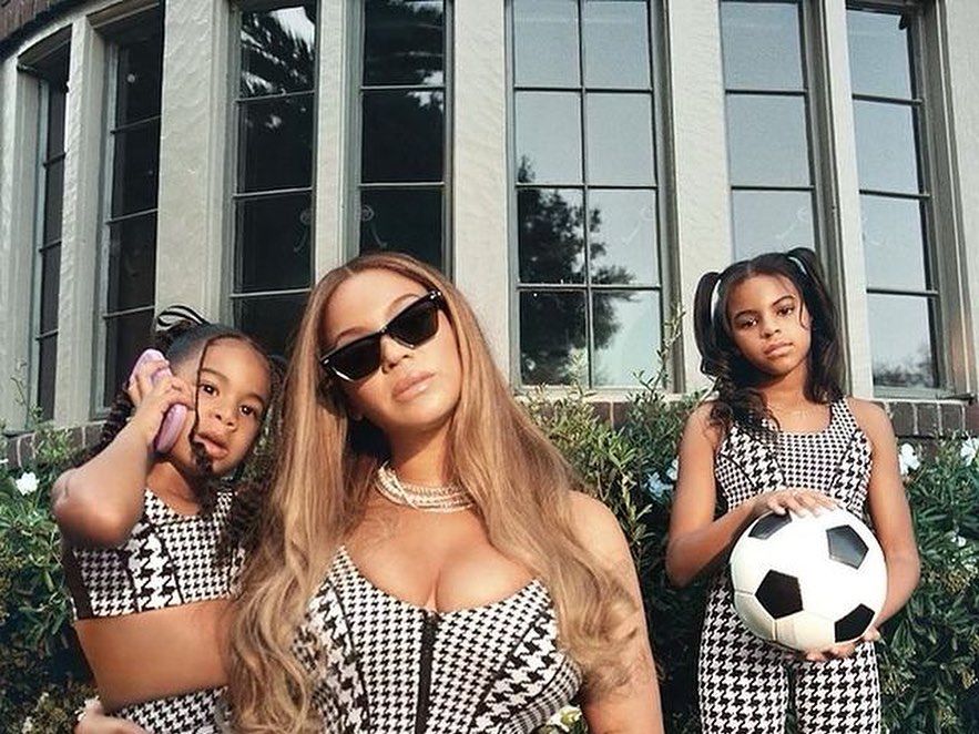 See Photos of Beyoncé and Her Daughters Blue Ivy and Rumi Carter Modeling Ivy  Park