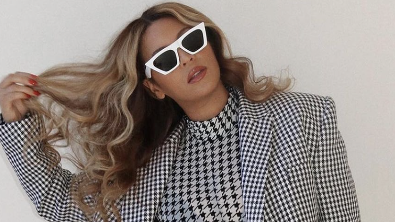 preview for Beyonce's Best Red Carpet Looks