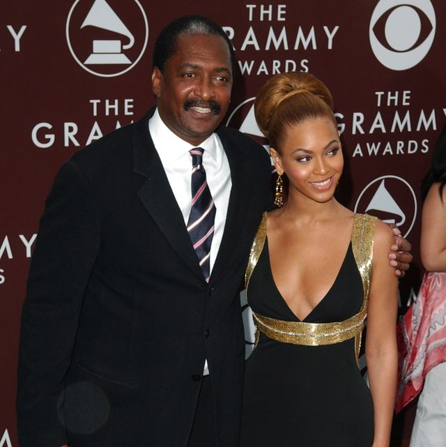 the 47th annual grammy awards arrivals