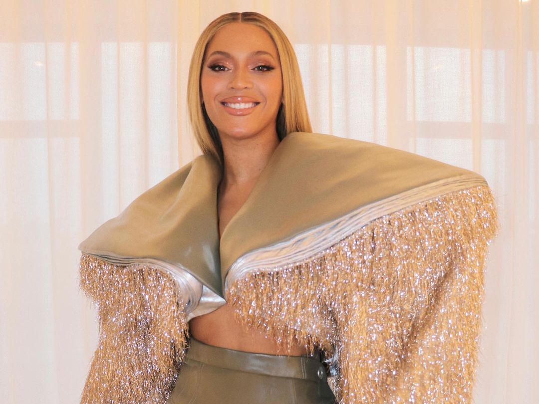 Beyoncé Wears Dramatic Fringe Crop Top and Miniskirt