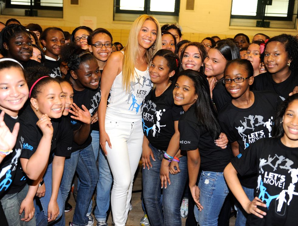 beyonce surprises students at psms 161 in harlem, new york city