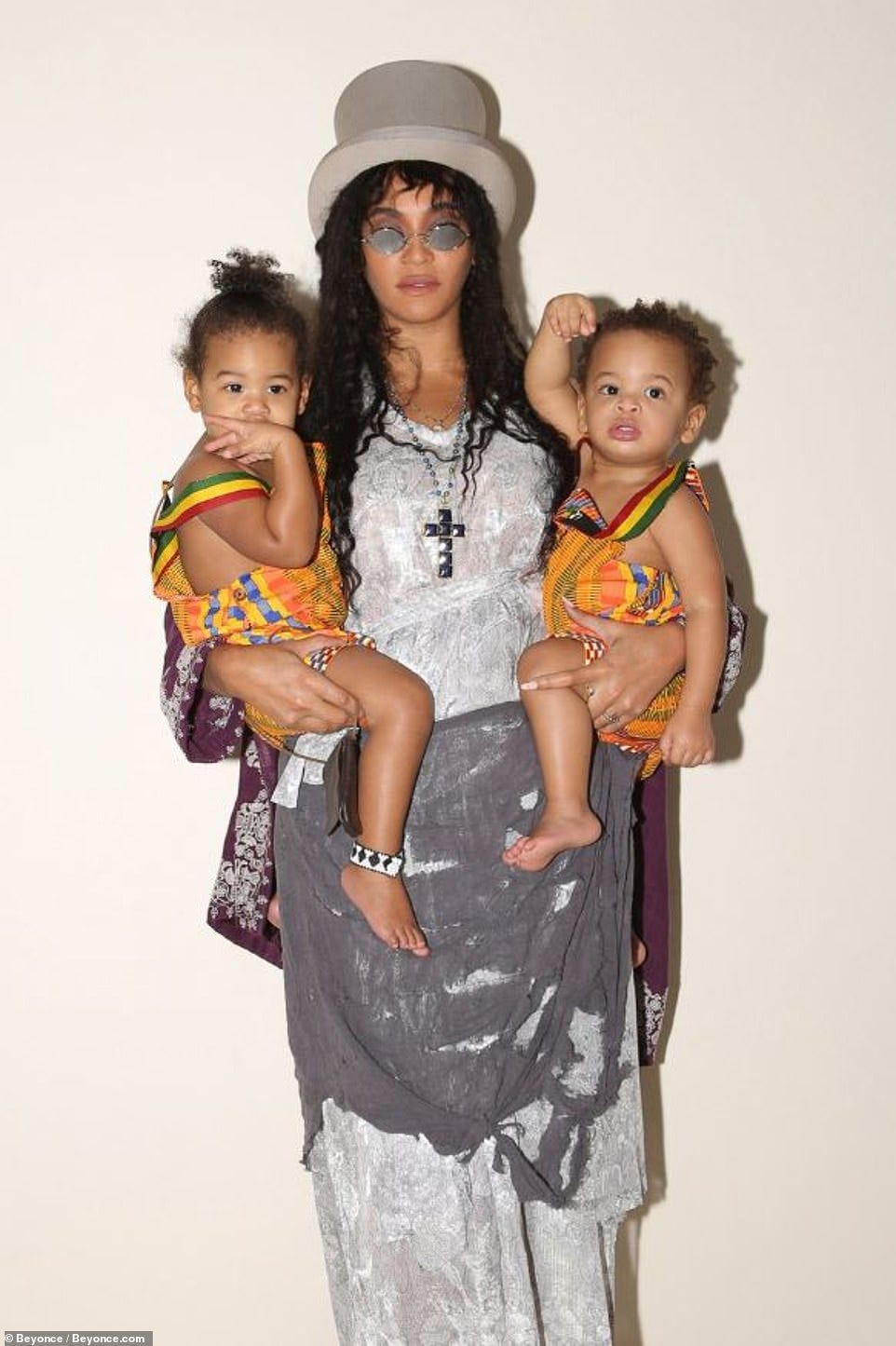 Beyonces New Rumi And Sir Carter Halloween Photos