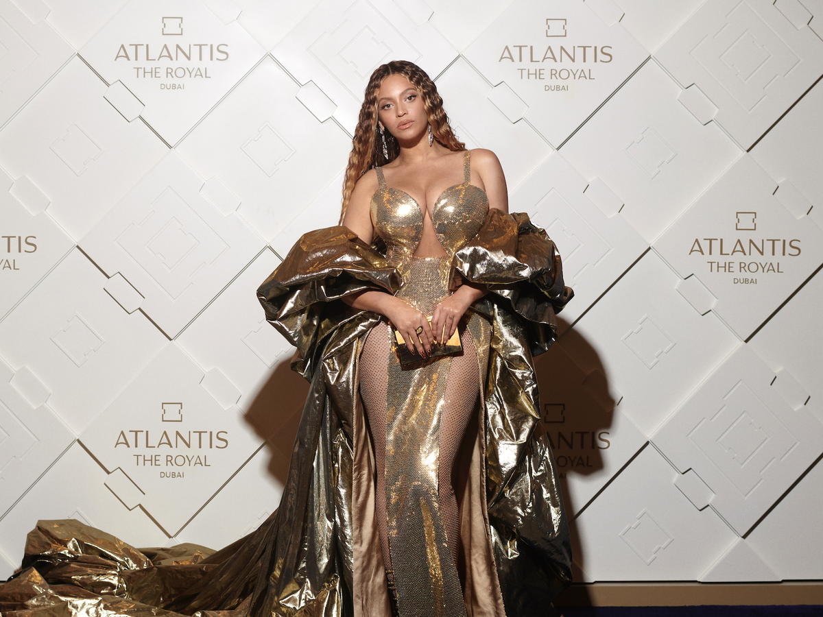 Beyoncé Pops in Pajamas at Louis Vuitton Menswear Show, Spring 2024 – WWD