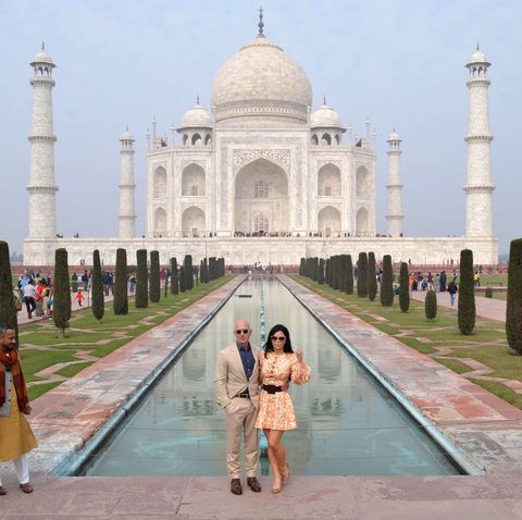 chief executive officer of amazon jeff bezos l and his girlfriend lauren sanchez pose for a picture during their visit at the taj mahal in agra on january 21, 2020 photo by pawan sharma  afp photo by pawan sharmaafp via getty images