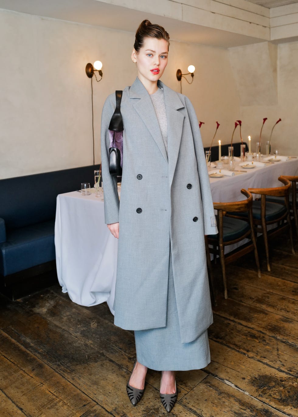 Artizia Power Lunch