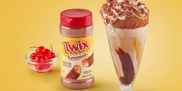 2 SEALED 13.5 oz TWIX SHAKERS Seasoning Blend Chocolate-Caramel-Cookie  Flavored