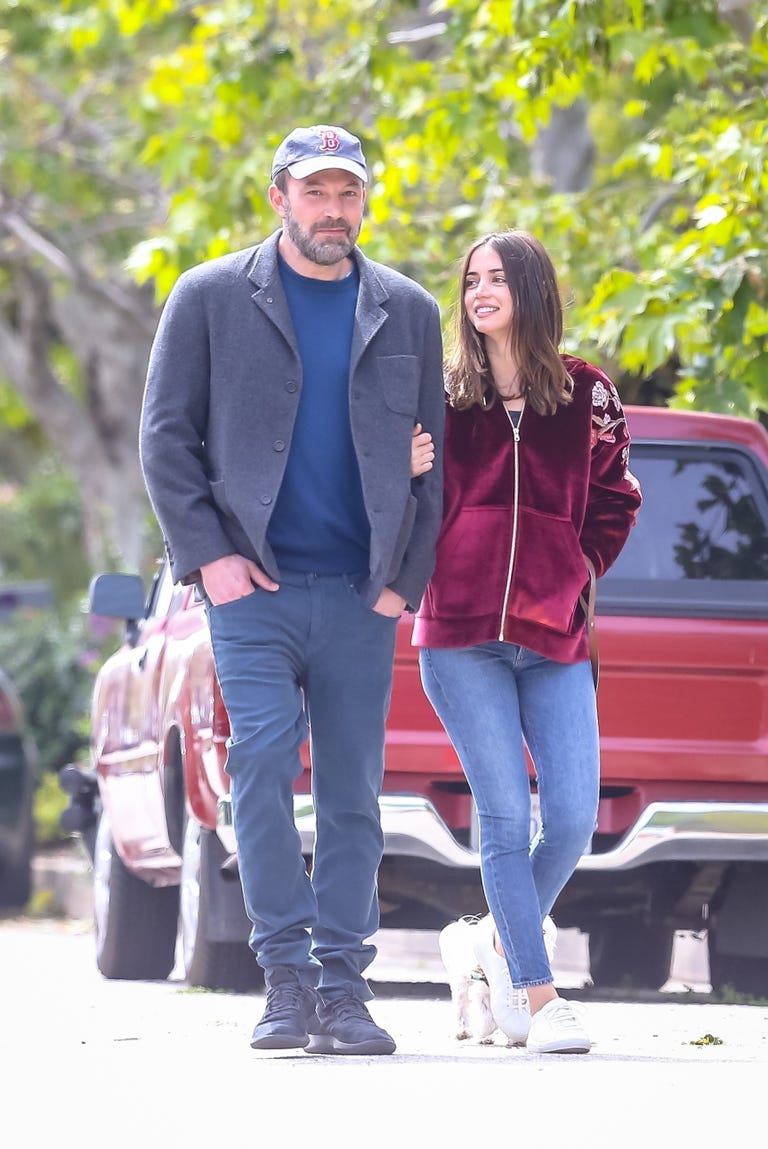 Ben Affleck And Ana De Armas Relationship Timeline Dating Rumors 