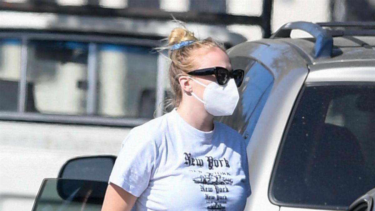 Are Socks and Sandals a No-No? Sophie Turner Begs to Differ