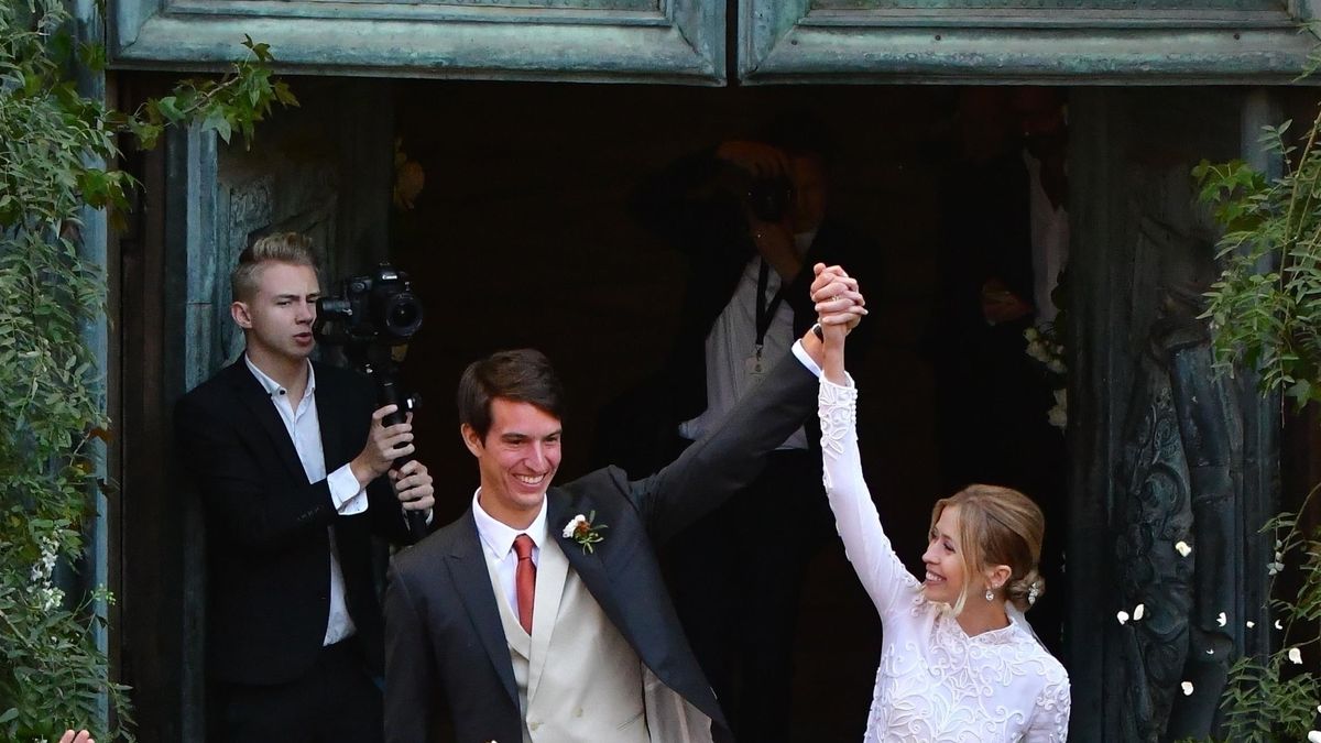 Son Of Billionaire Alexandre Arnault Ties The Knot
