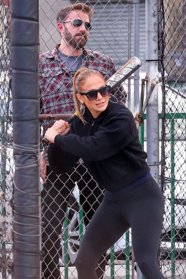 Jennifer Lopez Is the Fanciest Person to Have Ever Attended a Baseball Game  – SheKnows