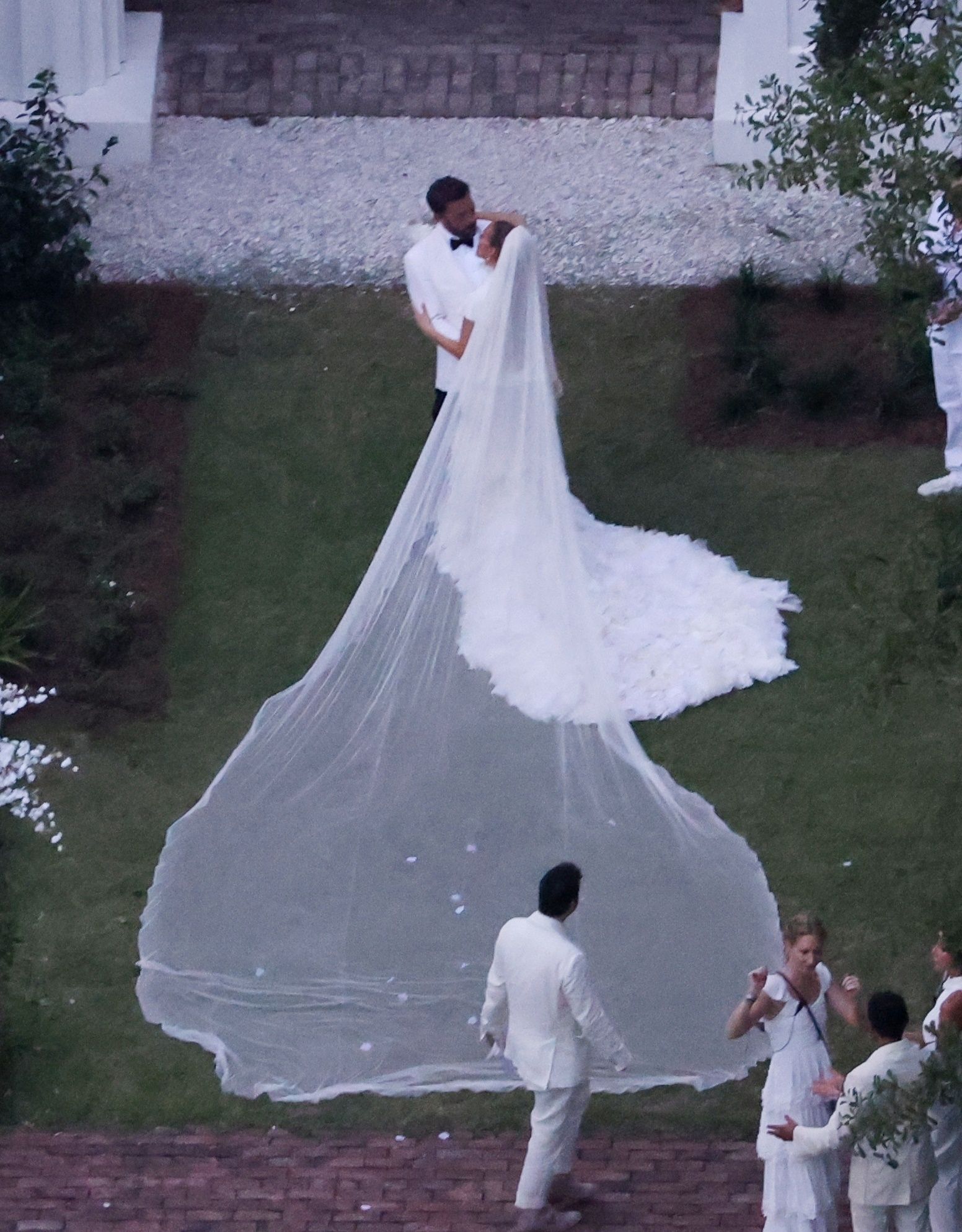 See Jennifer Lopez s Breathtaking Wedding Dress from Second Ben