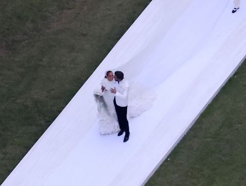 jennifer lopez wedding dress ralph lauren ben affleck georgia ceremony