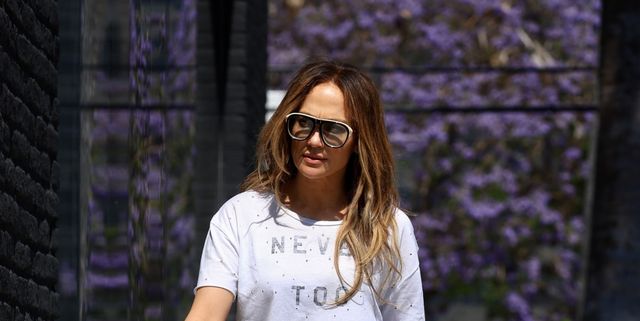 Jennifer Lopez's Hermès Belt Adds A Touch Of Sophistication To Any Outfit