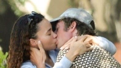 Who Is Ashley Moore? The Model Seen Kissing Jeremy Allen White