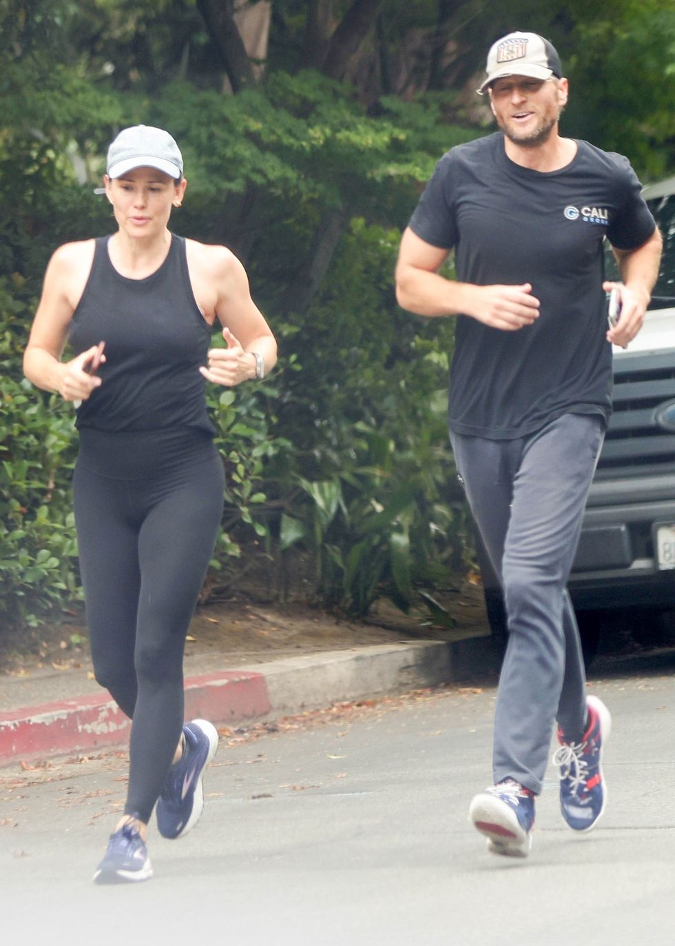 Photos: Jennifer Garner Makes Rare Appearance With Boyfriend John Miller