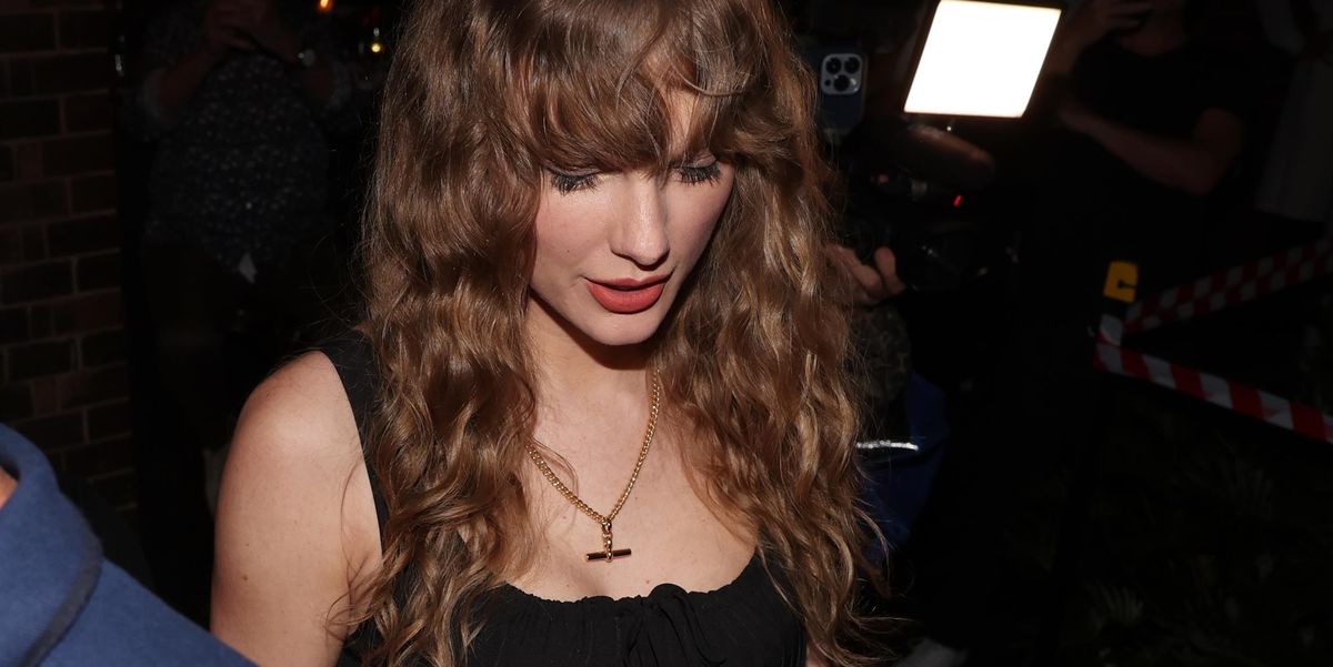 Taylor Swift Steps Out in a Black Corset for Dinner With Sabrina Carpenter in Sydney