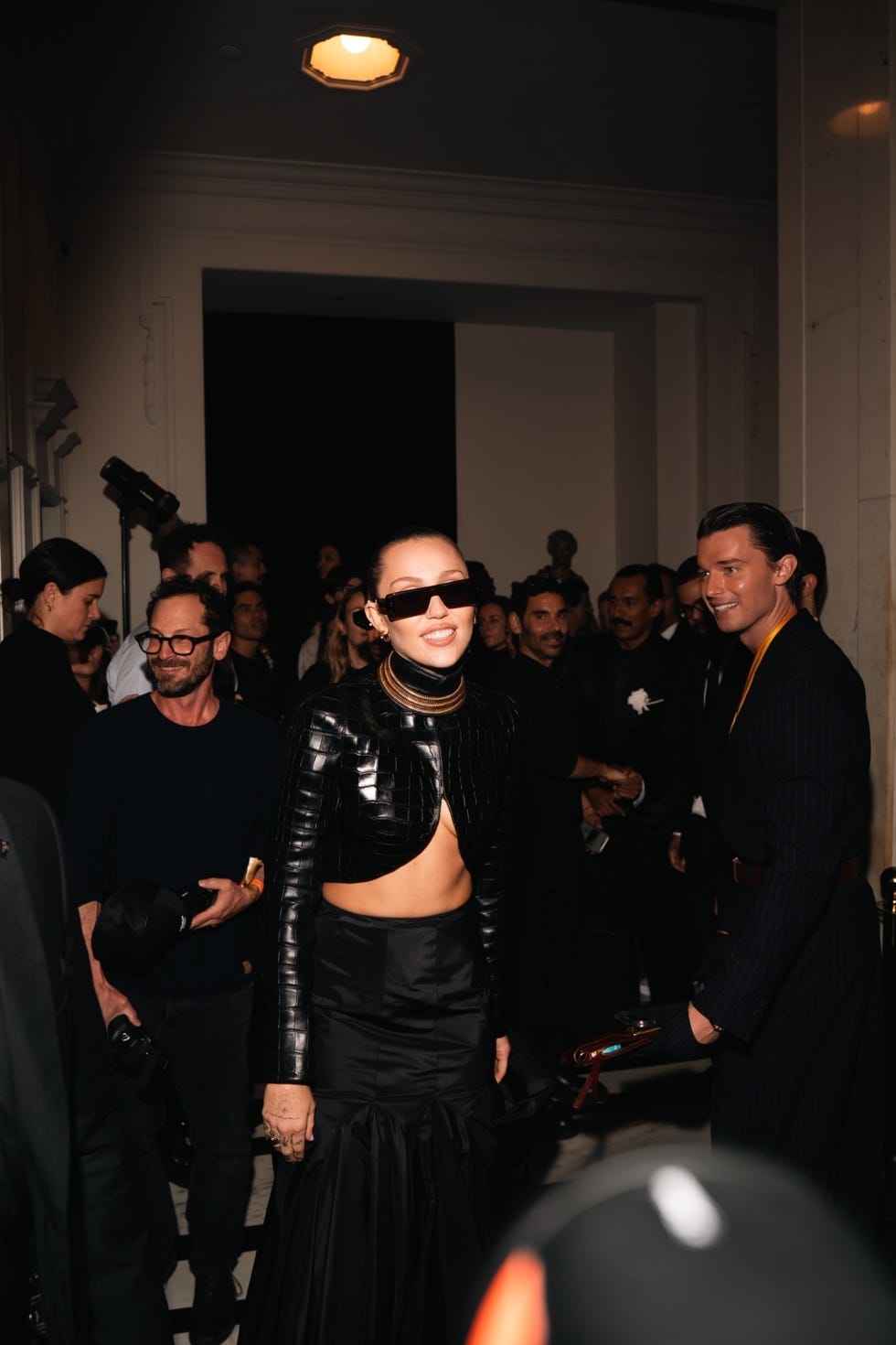 New York, NY * Exclusive * At the Met Gala 2025, Miley Cyrus performed in a black leather ensemble by Alaïa with a shortened top and sunglasses. While there was no public interactions between Miley Cyrus and her ex, Patrick Schwarzenegger, he was noticeably captivated and took a moment to watch Miley confident for the cameras. The couple dated briefly in 2015 before they separated after five months. Image: Patrick Schwarzenegger, Miley Cyrus Backgrid USA May 6, 2025 USA: +1 310 798 9111 / Usasales@backgrid.com UK: +44 208 344 2007 / Uksales@backgrid.com *UK customer Pictures, please contain pixelate face before publication *
