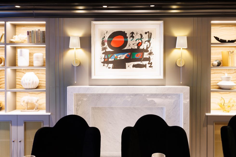 regent seven seas grandeur cruise ship private dining room with original art by miro
