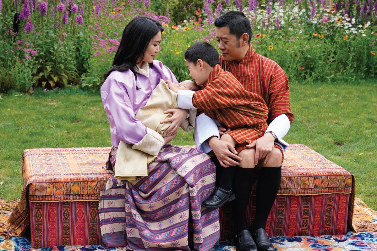 bhutan king jigme queen jestsun pema royal baby