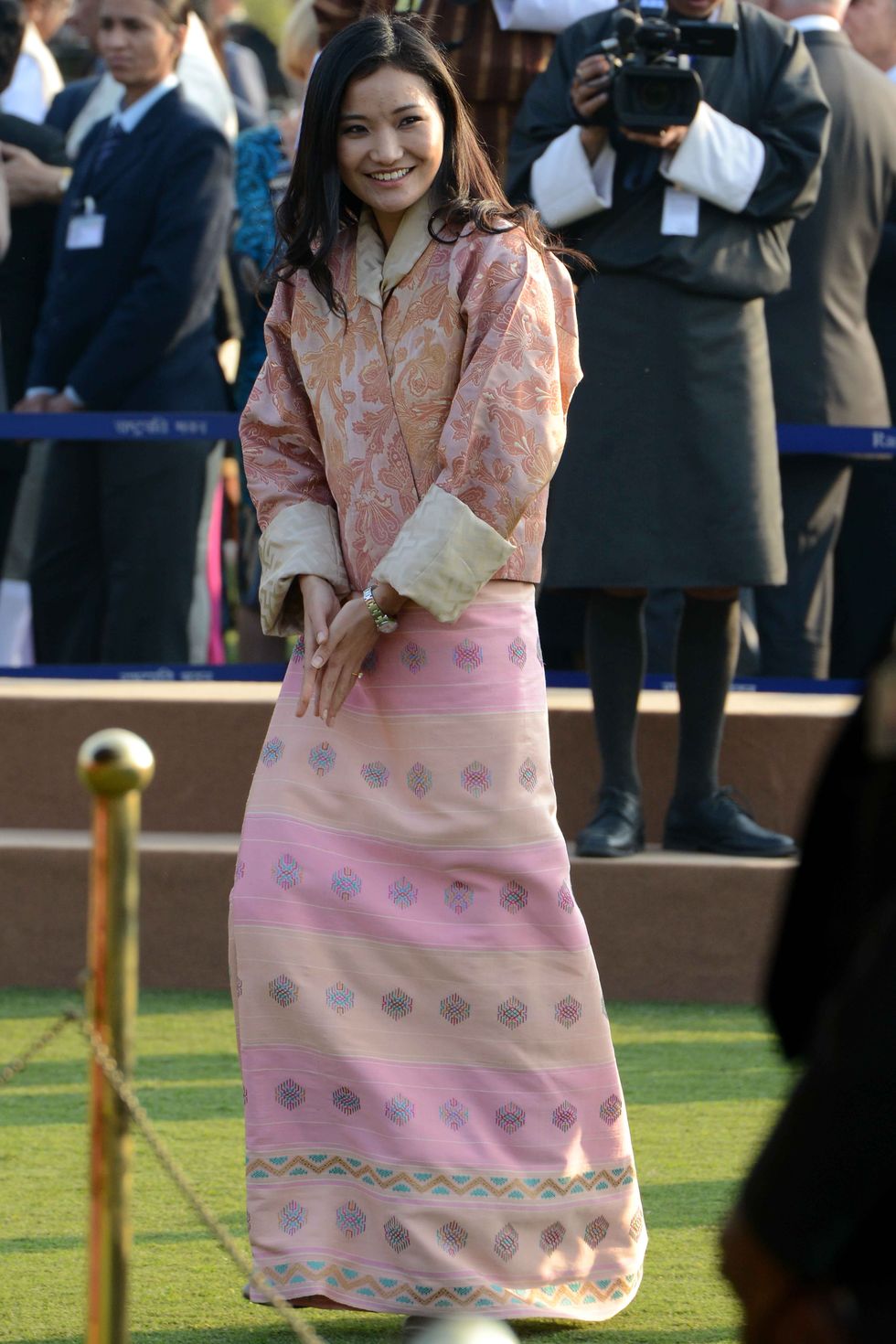 Queen Jetsun Pema Of Bhutans Best Style Moments And Outfits