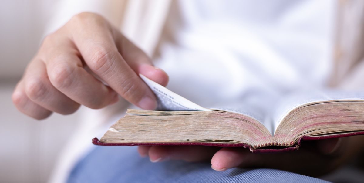 20 Calming Bible Verses About Patience To Help You Get Through the Day