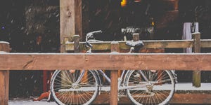 bicycle in snowy weather