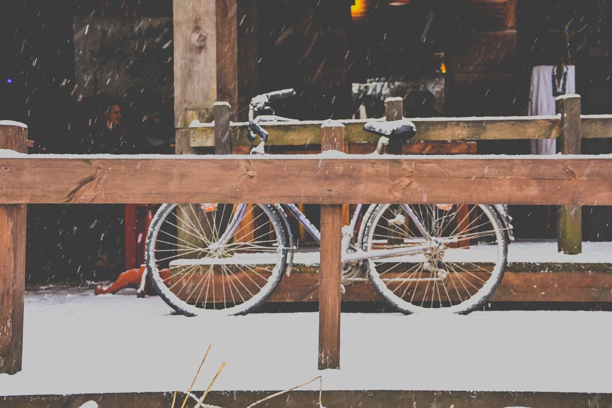 bicycle in snowy weather