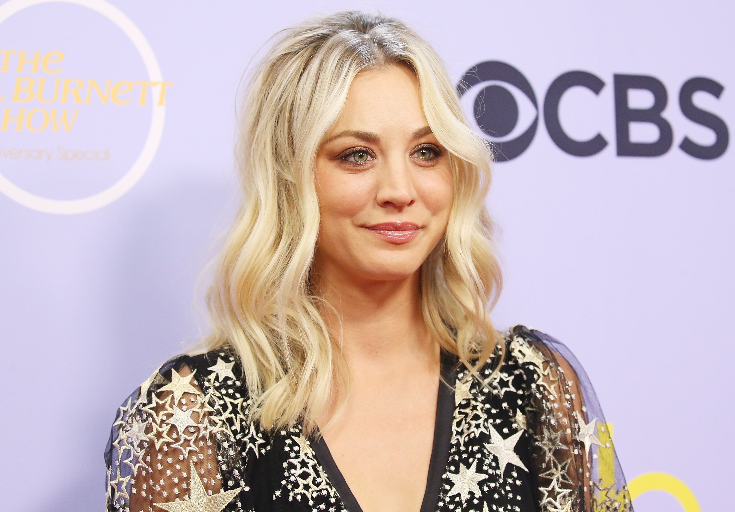 Kaley Cuoco Debuts a Drastically Different Hair Style -- See the Pics of  Her New 'Do! - YouTube