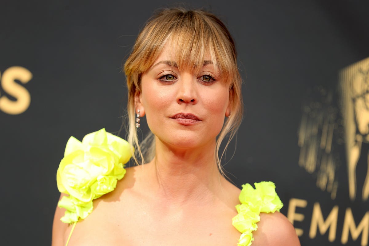 Kaley Cuoco Shares A Throwback Instagram That Big Bang Theory Fans Will Definitely Appreciate 