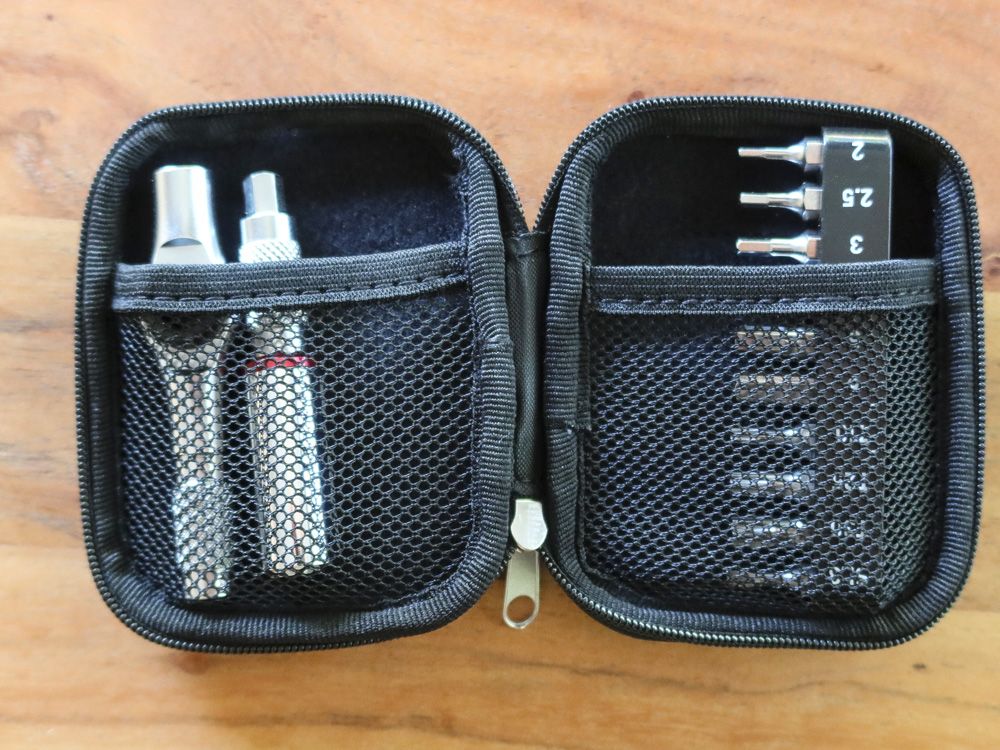 Bike tool hot sale kit pouch