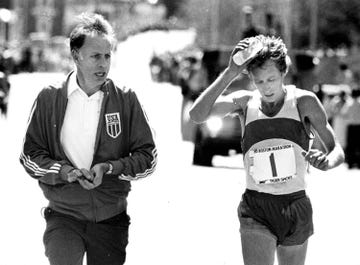 bill rodgers runs boston marathon 1980