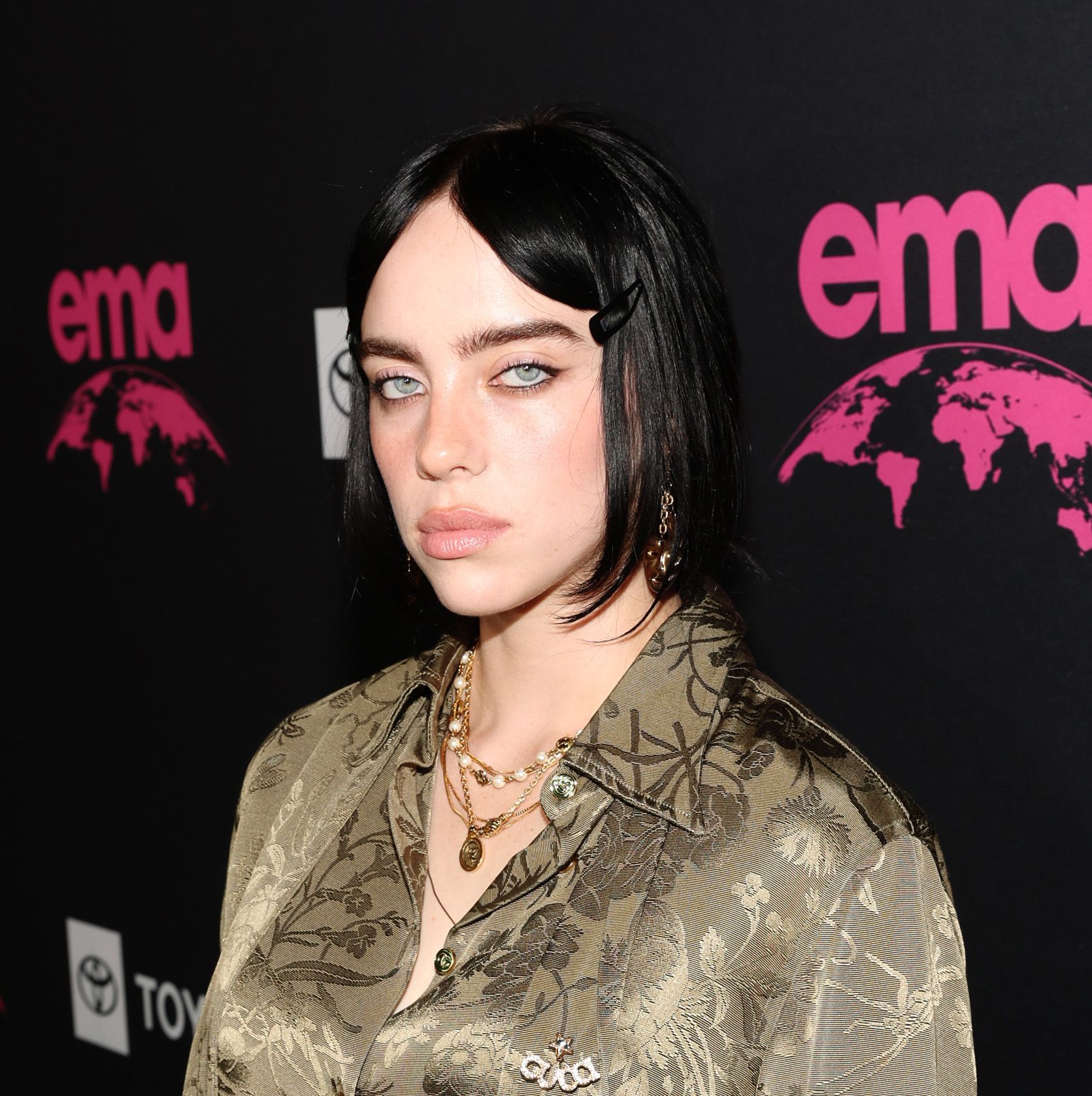Billie Eilish Is the Latest Celeb to Rock the Exposed Bra Trend