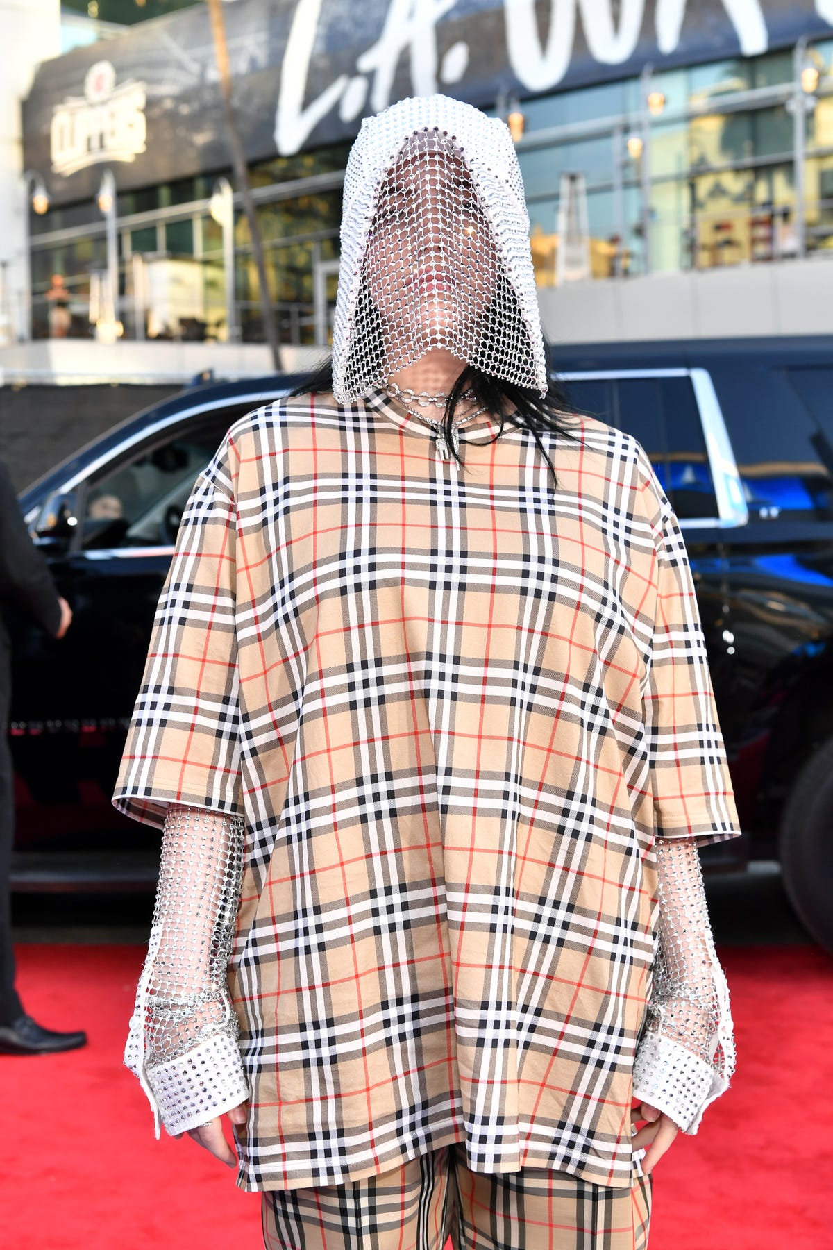 Billie Eilish Wore Head to Toe Burberry for the American Music Awards