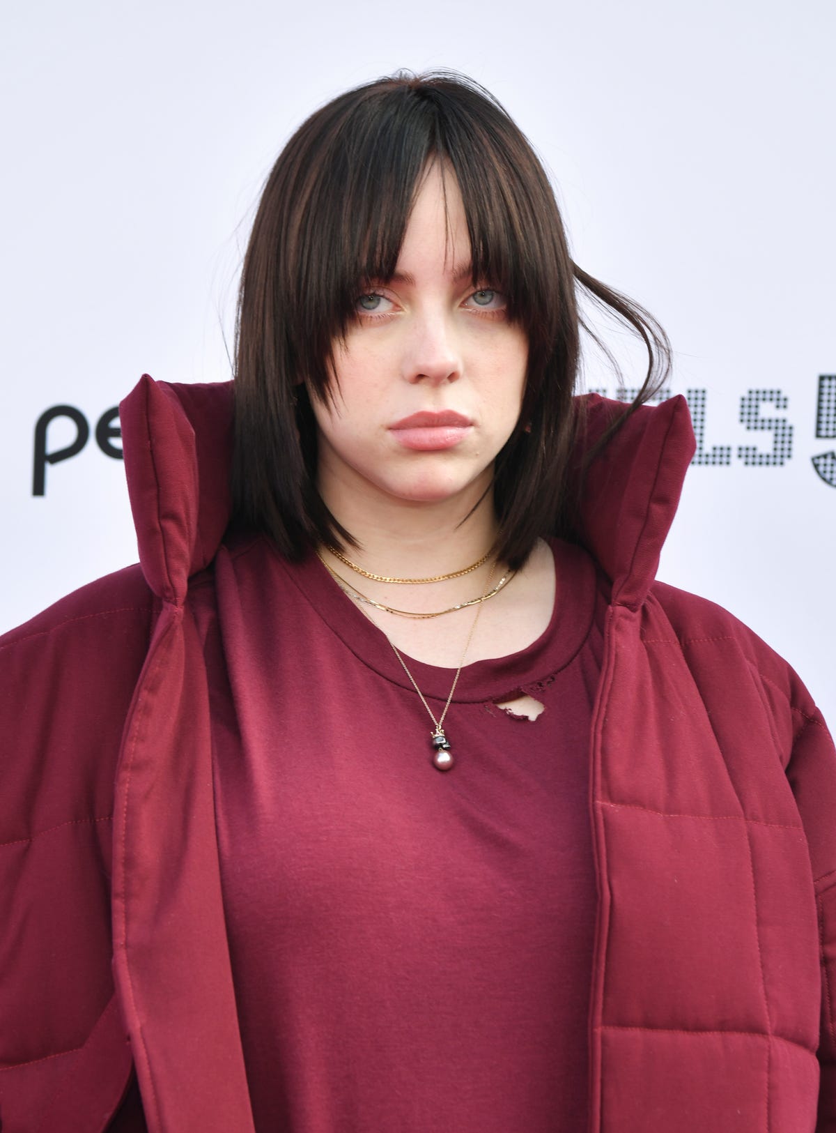 *Screams* Billie Eilish Just Dyed Her Hair Dark Brown