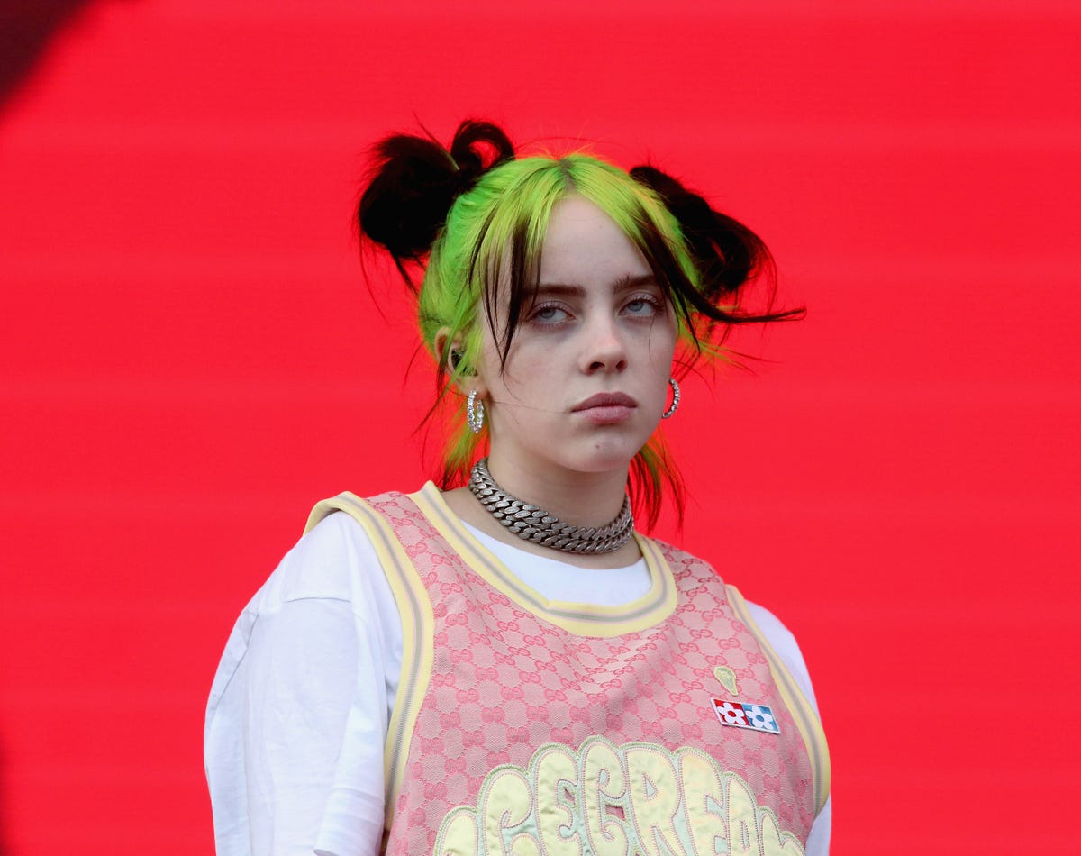 Billie Eilish Is Not Here for People Wearing Mink Clothes and Eyelashes -  Billie Eilish Slammed Mink-Wearers on Instagram