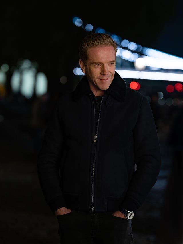 Damian Lewis como Bobby