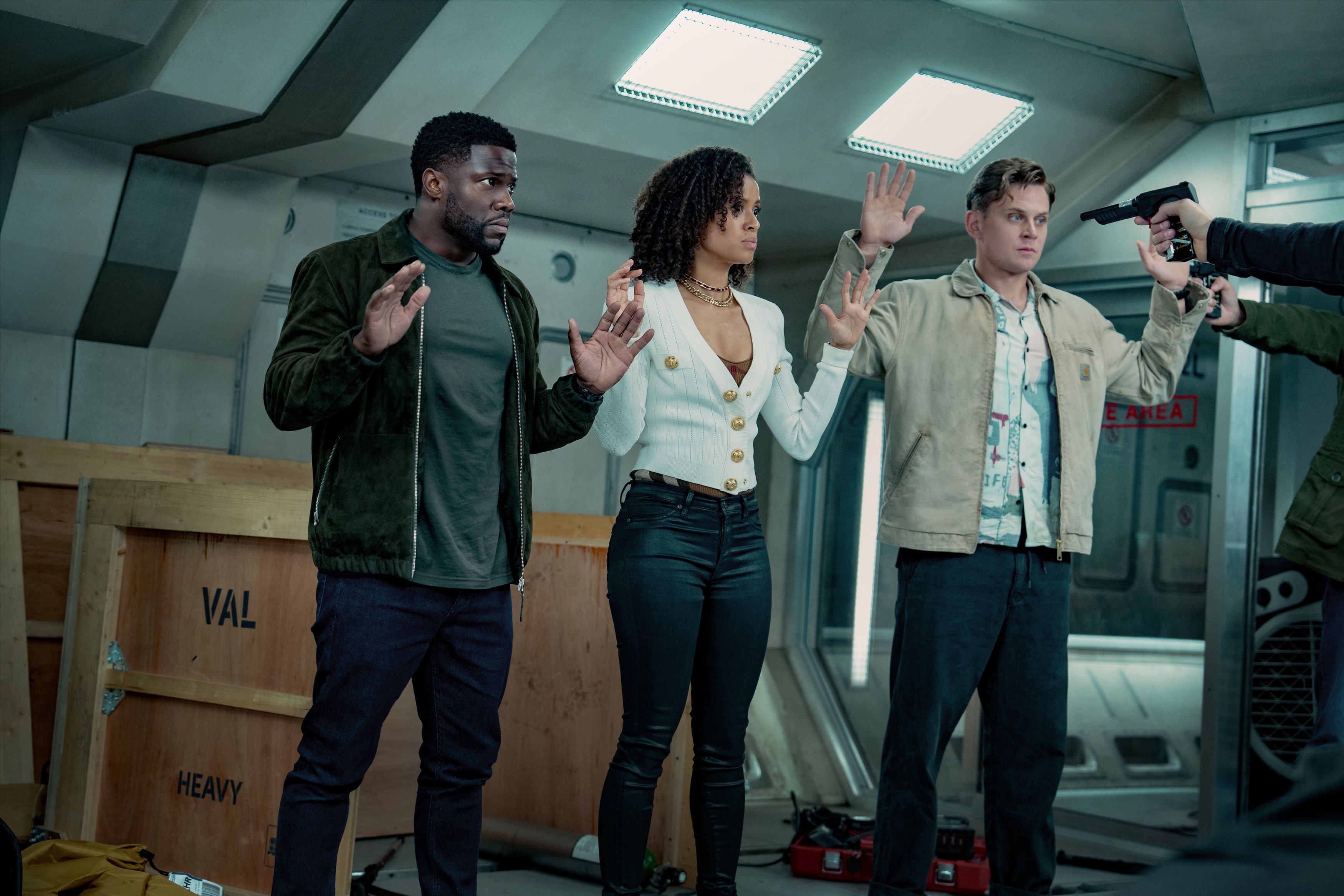 Lift ending explained - what happens to Cyrus and his team?