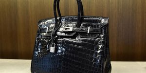 handbag, bag, birkin bag, fashion accessory, product, leather, tote bag, kelly bag, design, material property,