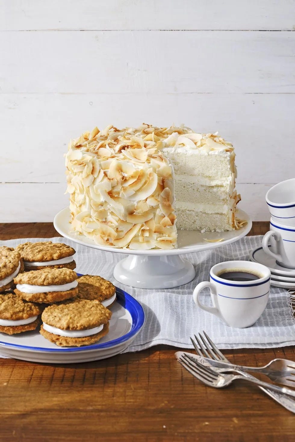 17 Easy Birthday Cake Ideas - Best Birthday Cake Recipes