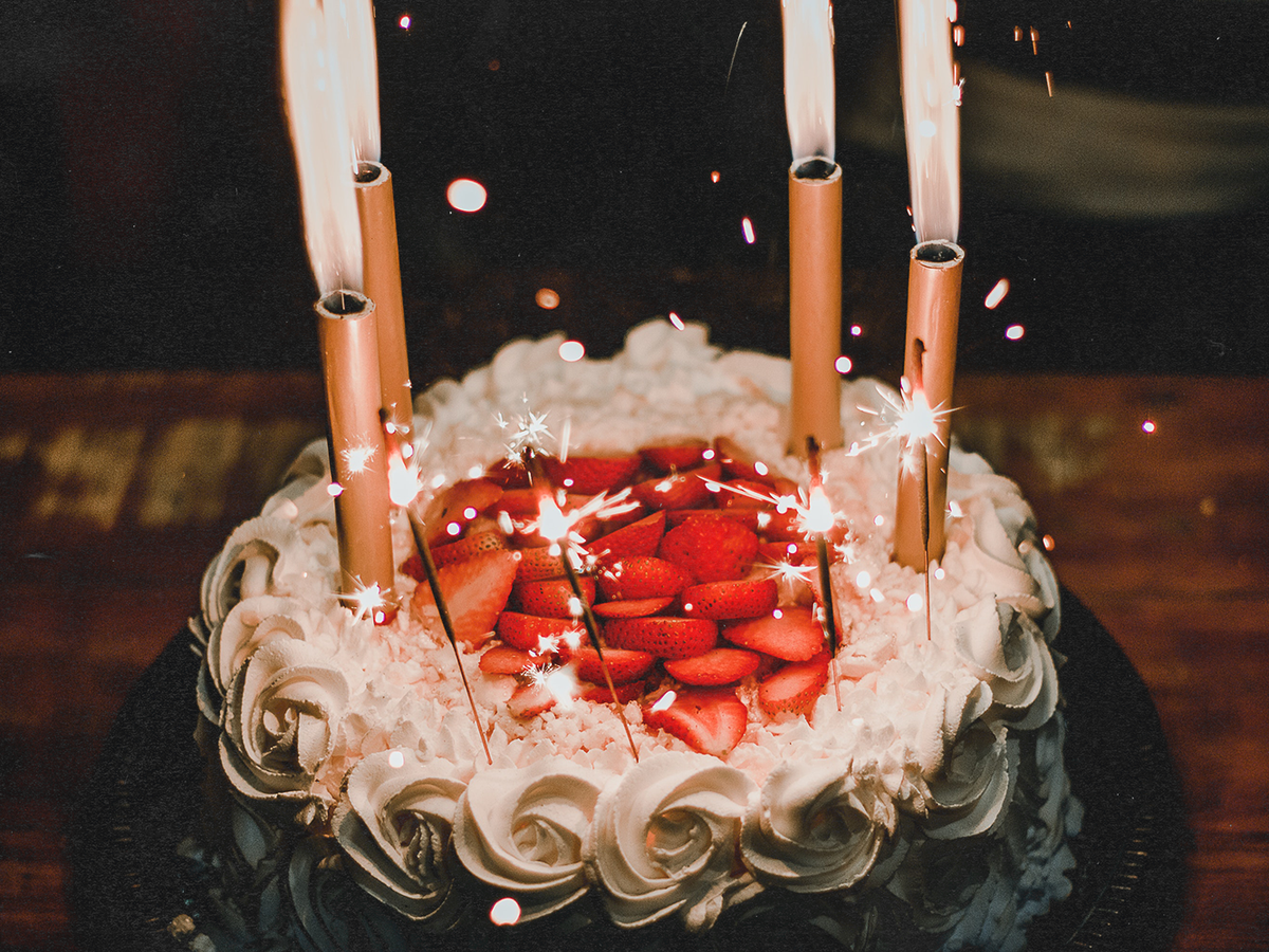 Dirty 30 Birthday Party Ideas: 12 Ways to Celebrate This Milestone