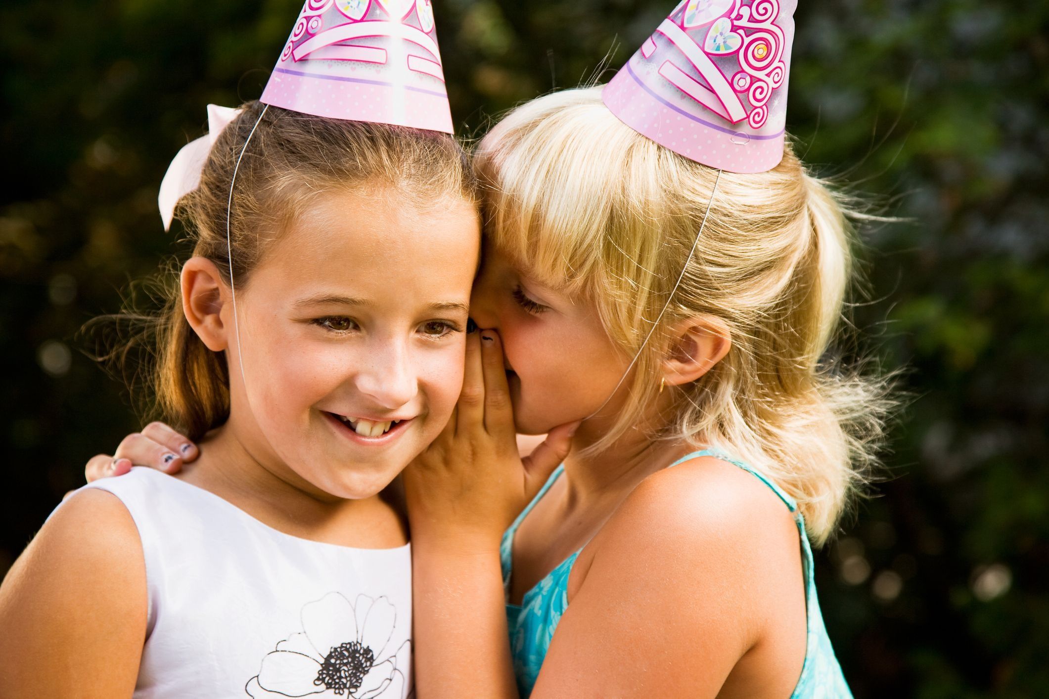 100 Touching Birthday Messages to a Best Friend [Free Cards]