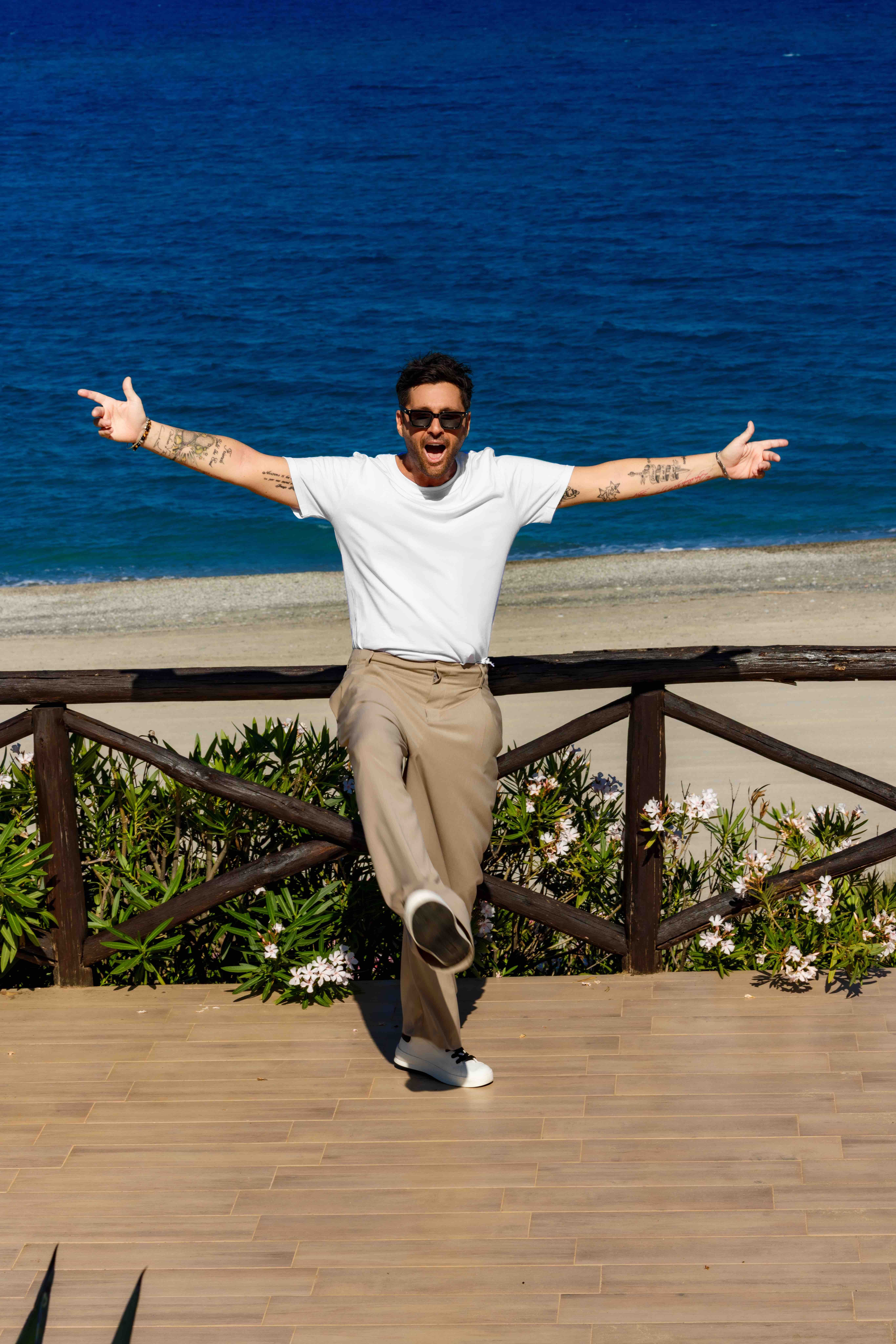 Filippo Bisciglia l'enigmatico è il supporto emotivo che tutti vorremmo in caso di rottura (non solo a Temptation Island)