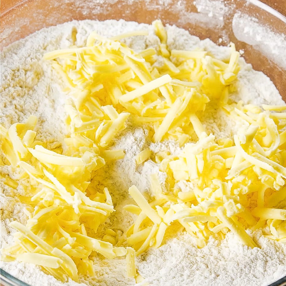 biscuits gravy