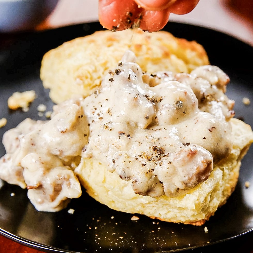 biscuits gravy