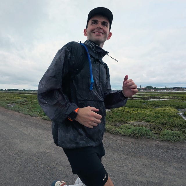 ben kelleher running outdoors wearing the samsung galaxy watch ultra