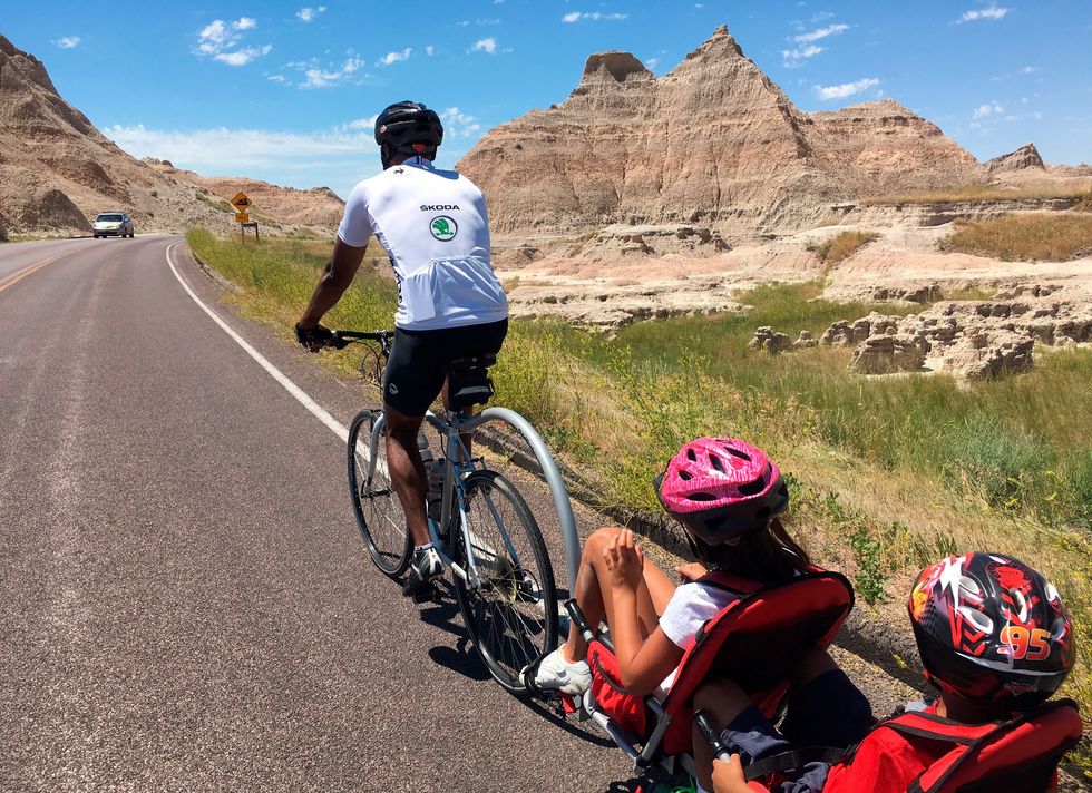 bicycle adventure's mt rushmore family tour﻿