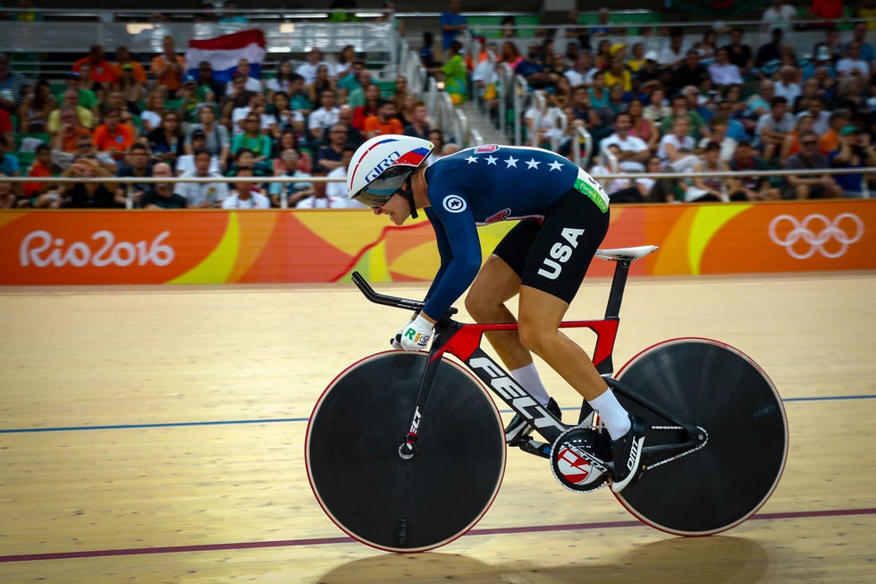 rio de janeiro, brazil august 16: sarah hammer of the united states competes during the women's omnium time trial heat 8 on day 11 of the rio 2016 olympic games at the rio olympic velodrome on august 16, 2016 in rio de janeiro, brazil. (photo by bryn lennon/getty images)