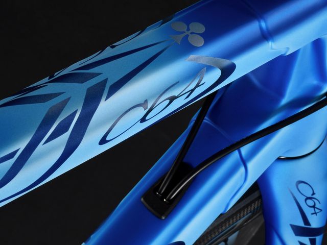 Blue, Electric blue, Transport, Cobalt blue, Azure, Automotive design, Design, Vehicle, Graphics, Metal, 