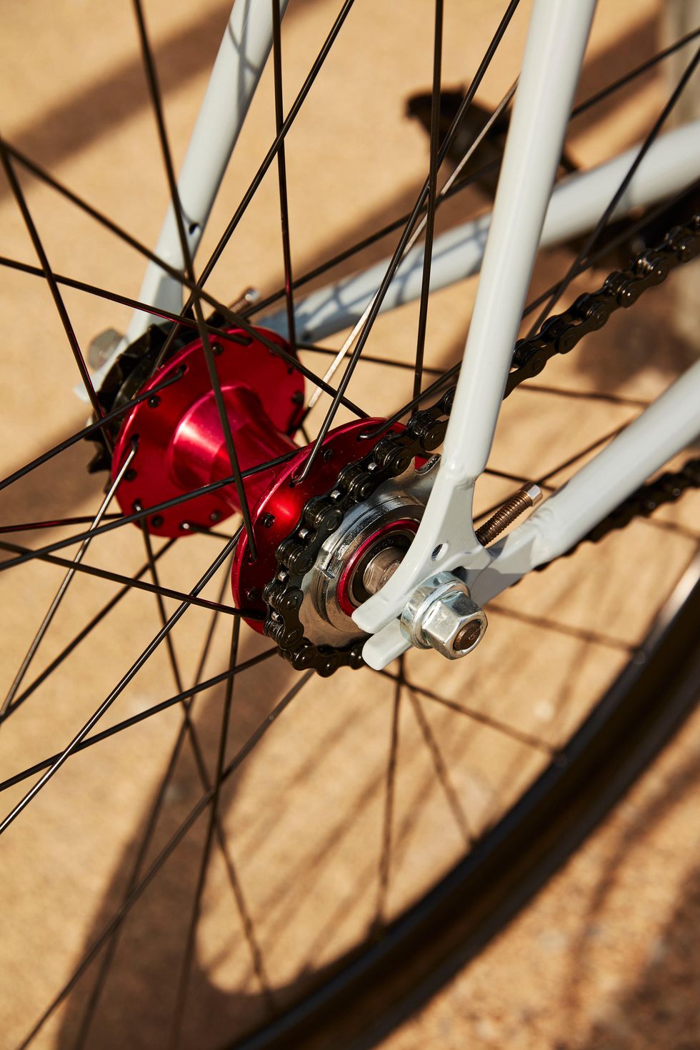 Bicycle wheel, Bicycle part, Bicycle tire, Spoke, Bicycle, Bicycle drivetrain part, Rim, Wheel, Vehicle, Tire, 
