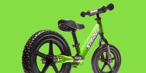 Land vehicle, Vehicle, Bicycle wheel, Bicycle, Bicycle part, Bicycle tire, Mountain bike, Bicycle drivetrain part, Bicycle frame, Bmx bike, 